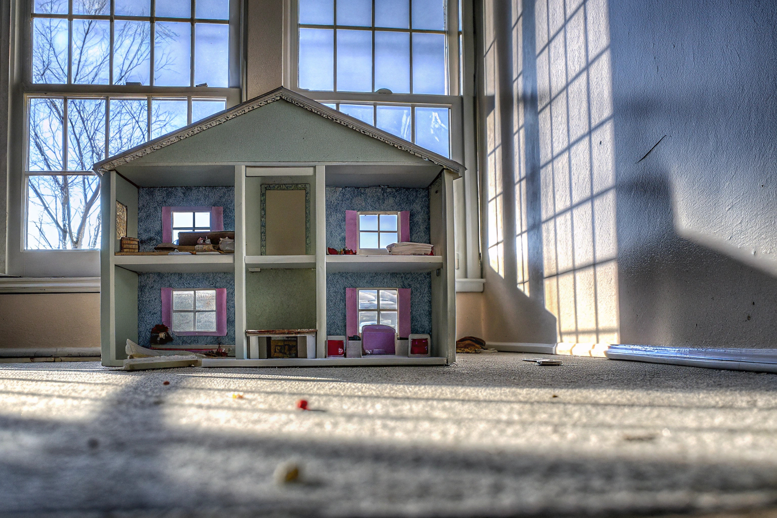 Das Barbie Puppenhaus mit all seinen bunten Zimmern und Accessoires. Barbie Puppenhaus