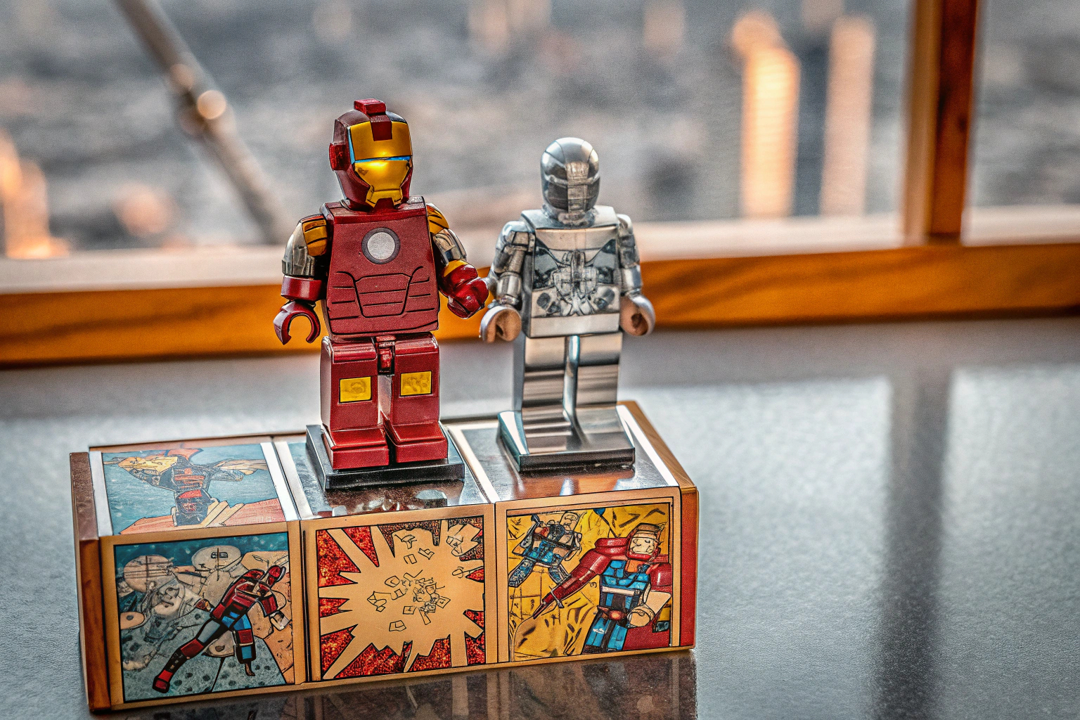Ein beeindruckender Blick auf den LEGO Marvel Iron Man Mech vs. Ultron Set, der die aufregenden Möglichkeiten der Actionfiguren zeigt. LEGO Iron Man Mech vs. Ultron Set in Aktion