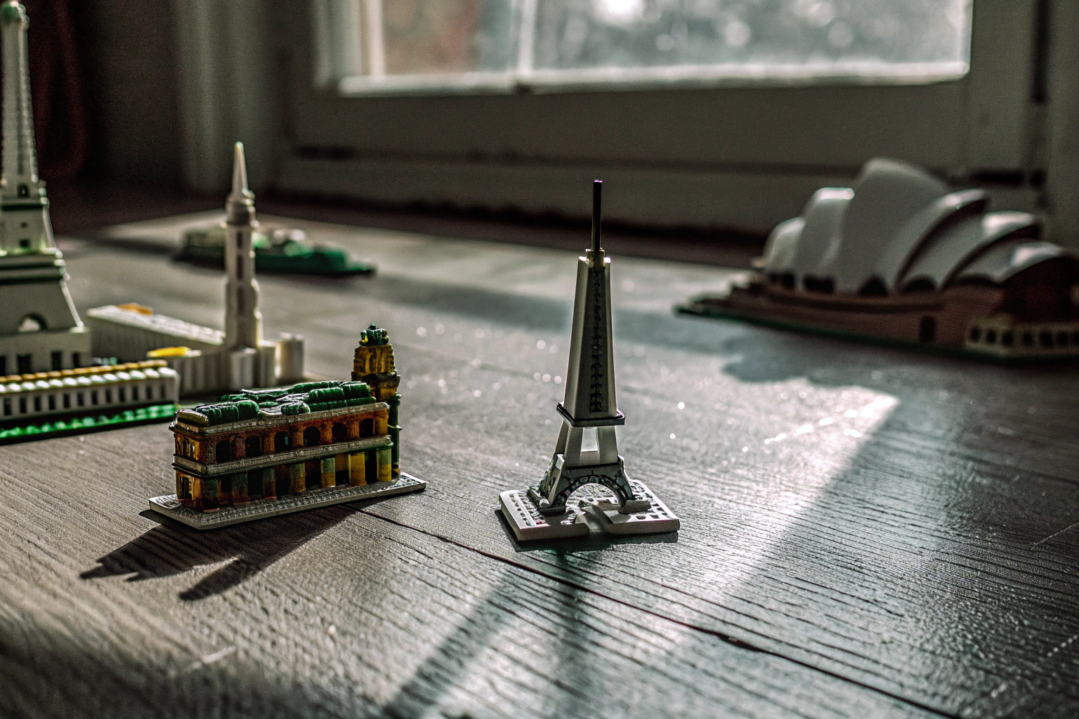LEGO-Enthusiast beim Bauen